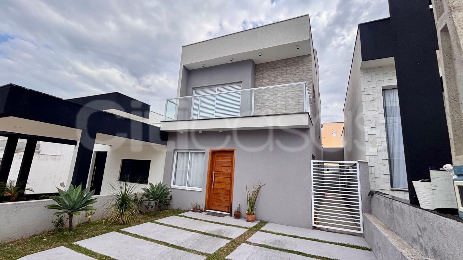 Casa toda Mobiliada no Condomínio Horto Villagio, Sorocaba/SP