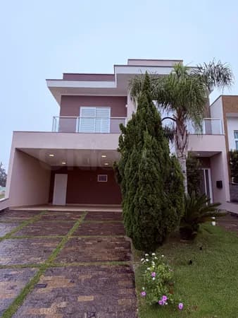 Sobrado com Piscina em Condomínio Campos do Conde, Sorocaba-SP