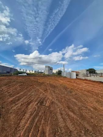 Terreno em Loteamento Linc