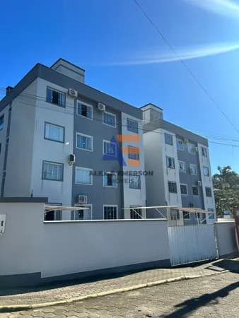 Apartamento em São João Batista - Krequer