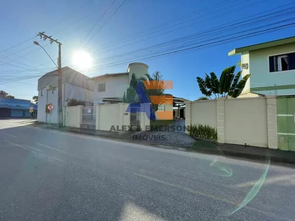 Casa em São João Batista - Tajuba I