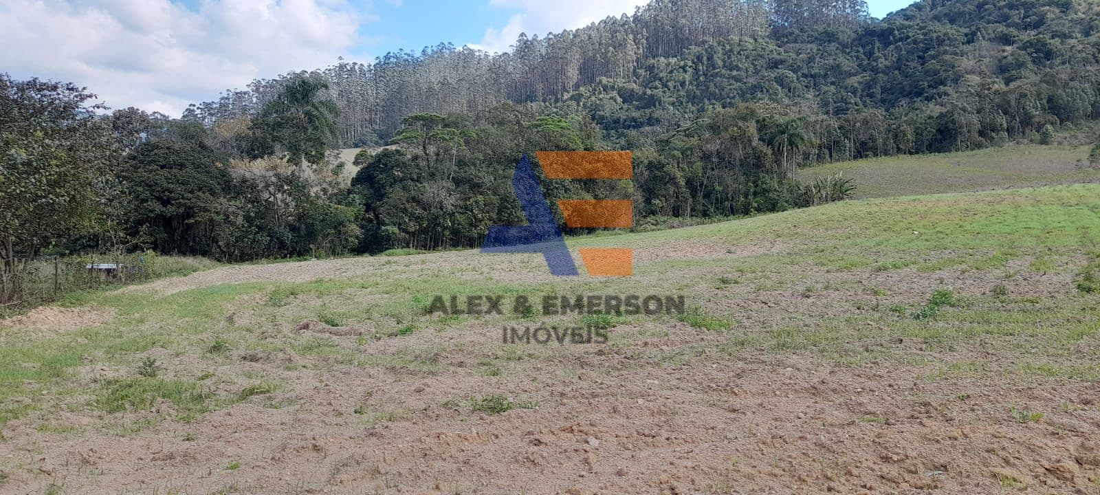 Lote/Terreno em São João Batista - Tijipió