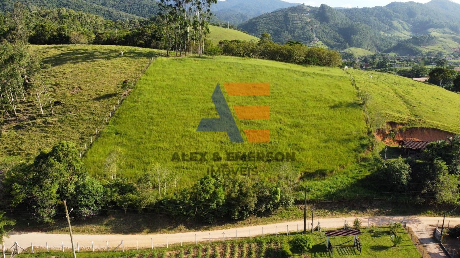 Lote/Terreno em São João Batista - Fernandes
