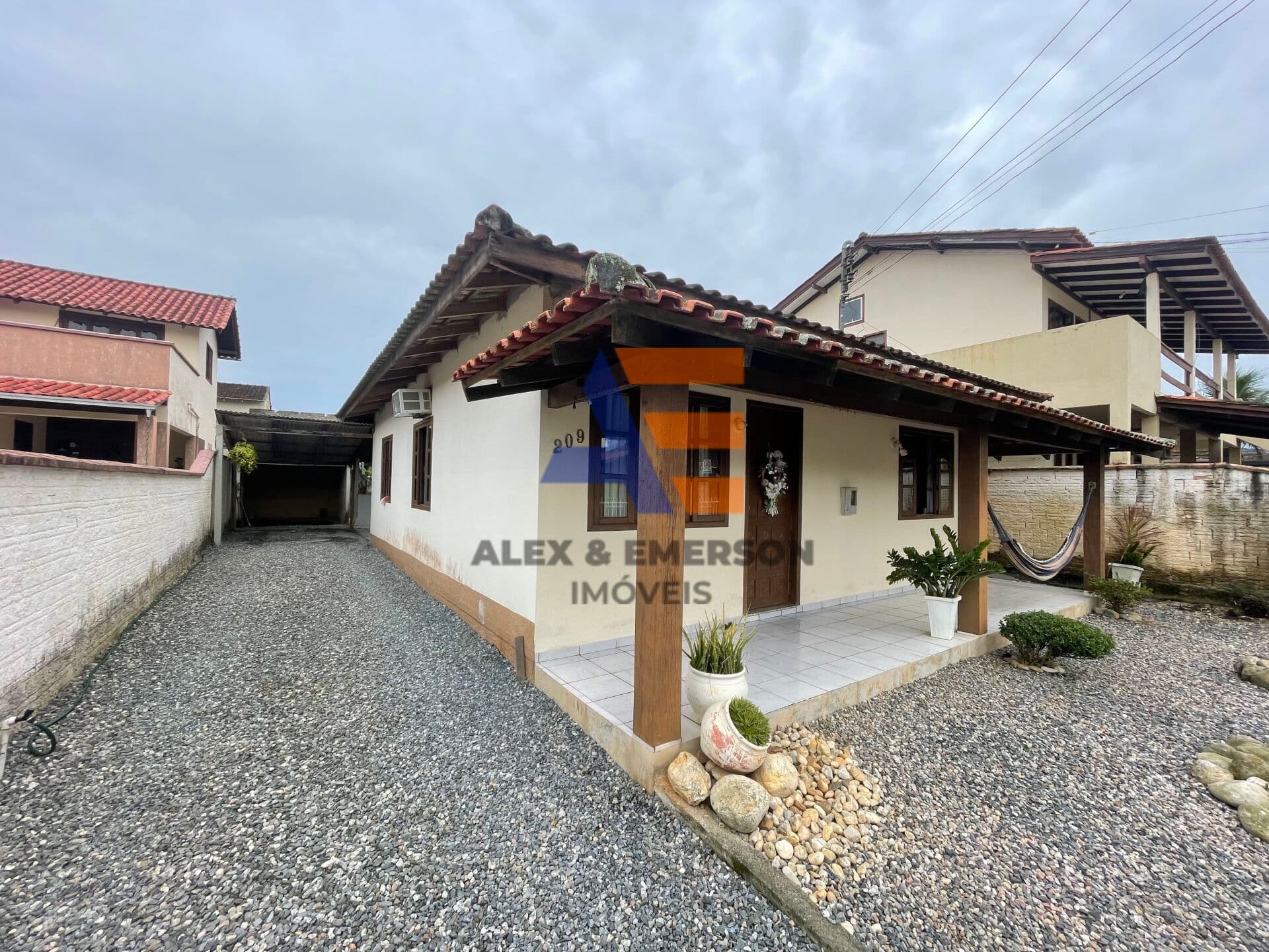Casa em São João Batista - Centro