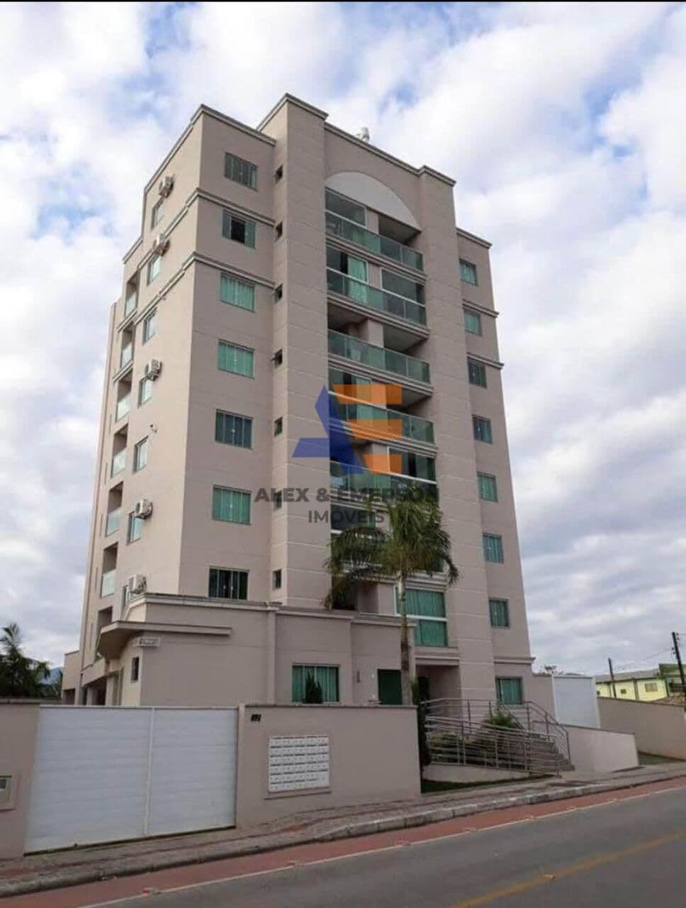 Apartamento em São João Batista - Centro