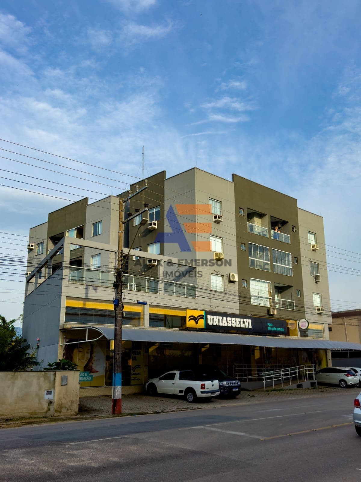 Apartamento em São João Batista - Centro