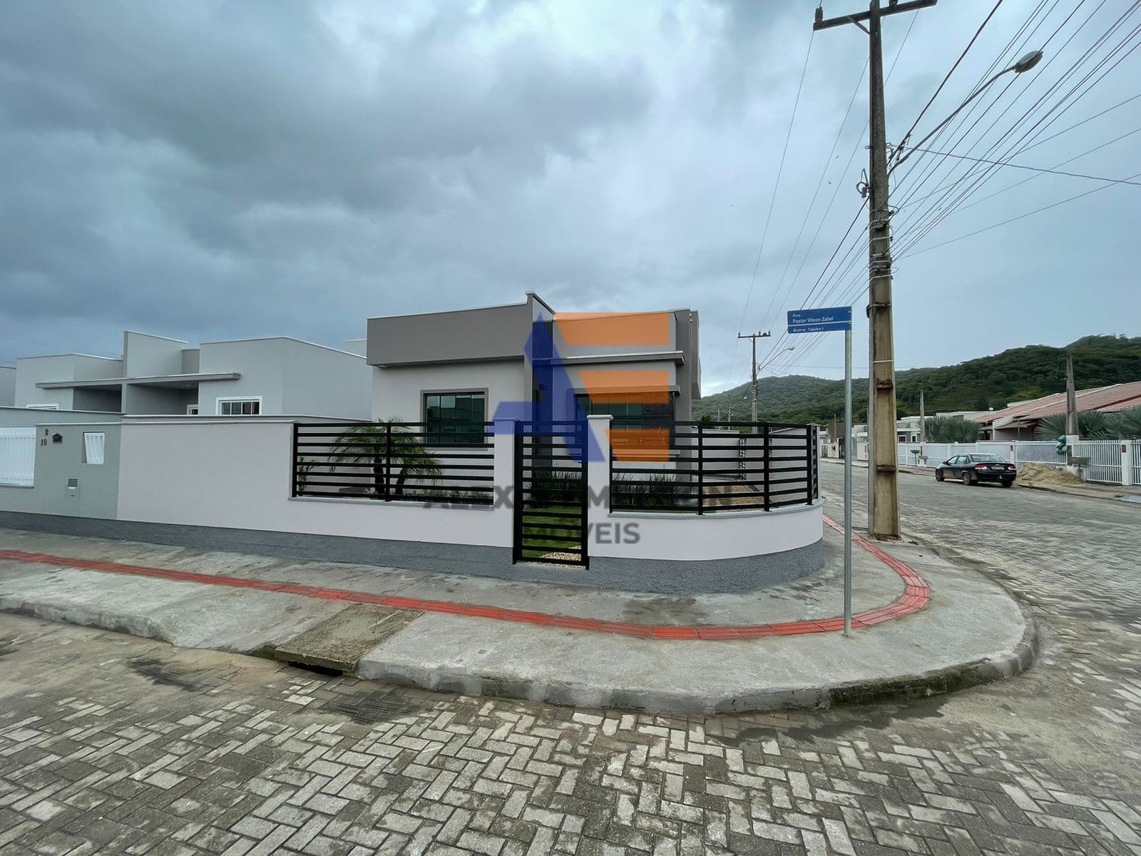 Casa em São João Batista - Tajuba I