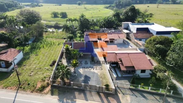 Casa em São João Batista - Fernandes