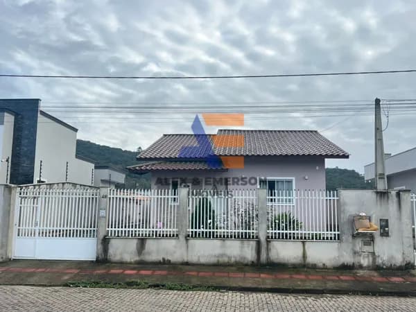 Casa em São João Batista - Tajuba I