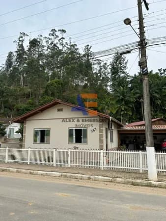 Casa em Major Gercino - Centro
