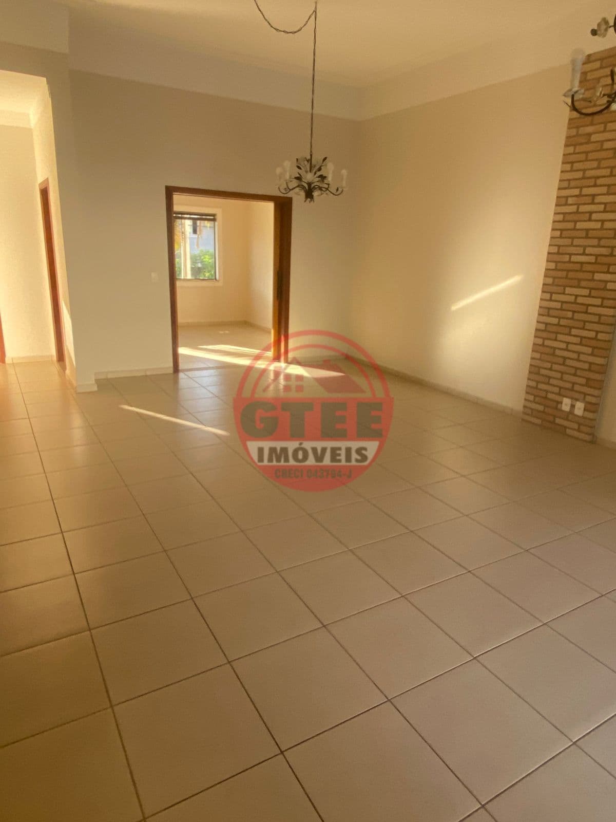 Casa em Indaiatuba - Vila Suíça