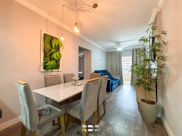 Apartamento semi-novo sendo vendido de porteira fechada na Aviação, a apenas 300 metros da praia