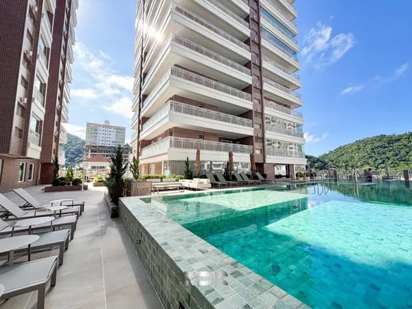 Apartamento novo e em andar alto, duas suítes e duas vagas privativas, à venda no Moradas Canto Nobre