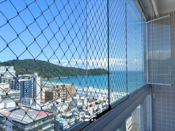 Apartamento em andar alto e com vista para o mar, à venda no Santorini
