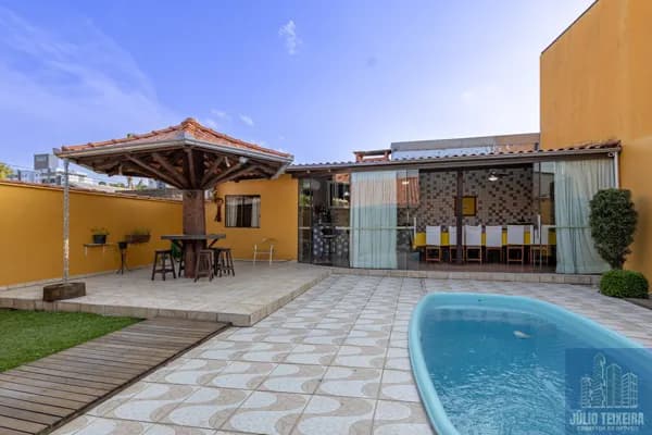 Casa em Tubarão - Oficinas