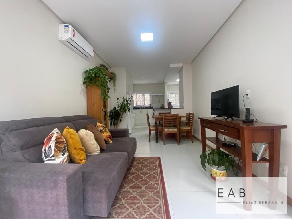Apartamento a 5 minutos da Rua Coberta.
