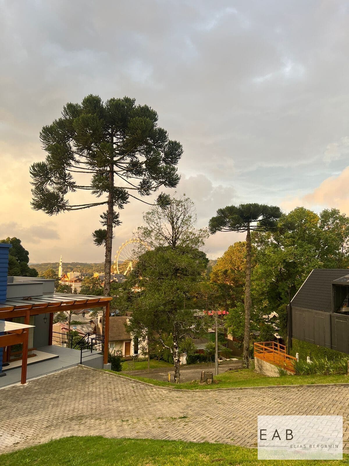 Terreno no condominio Vivendas da Serra