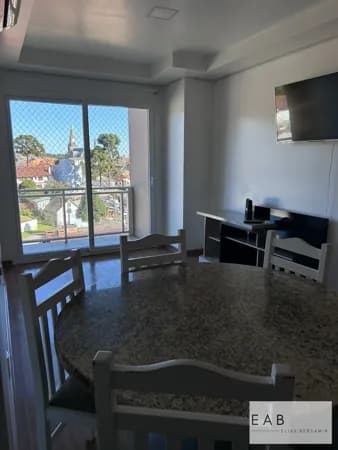Apartamento de cobertura com linda vista da Catedral
