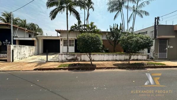 Casa em Bebedouro - Centro