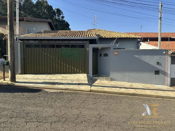 Casa em Bebedouro - Jardim São Sebastião
