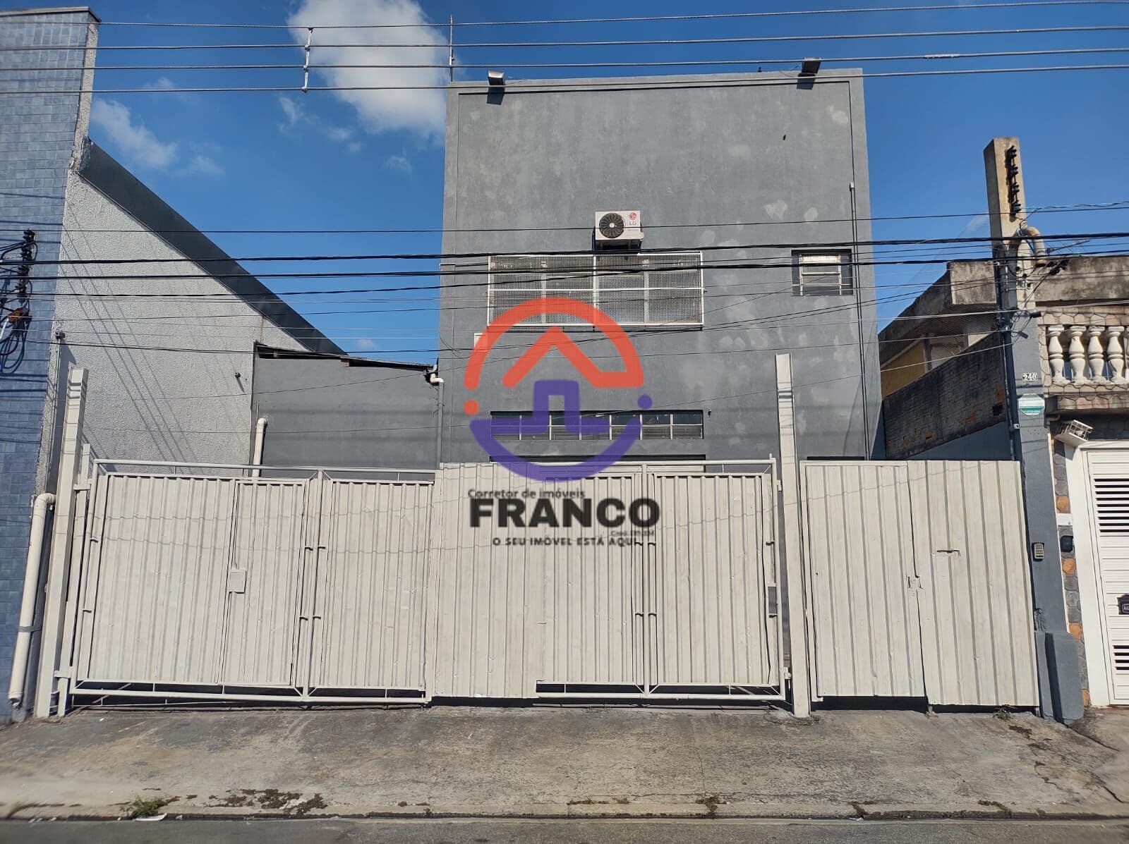 Pavilhão/Galpão Galpão para alugar com 450 mts de área construída