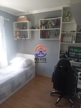 Casa de Condomínio com 2 Quartos e 2 banheiros à Venda, 60 m² em Suzano