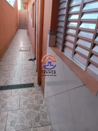 Casa Sobrado 4 dormitórios 1 suíte + Terreno de 125m estuda permuta