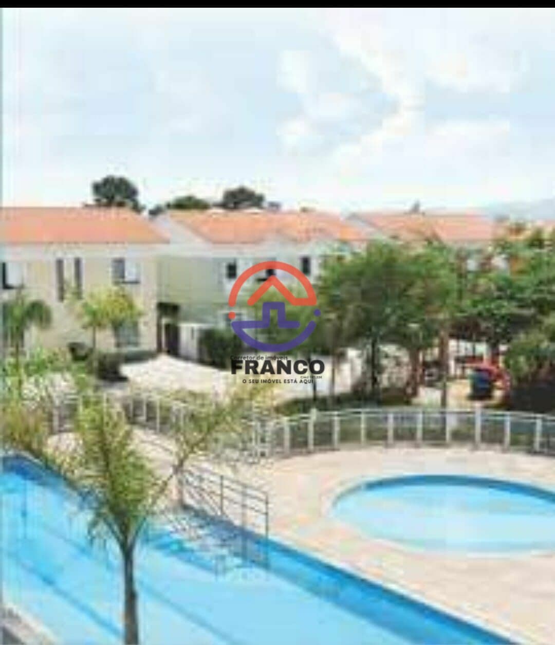 Casa em Condomínio Triplex 3 dorms. 1 suíte - Pronto para morar , bem localizado