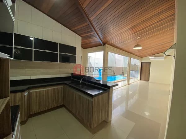 Casa em Condomínio com Energia Solar