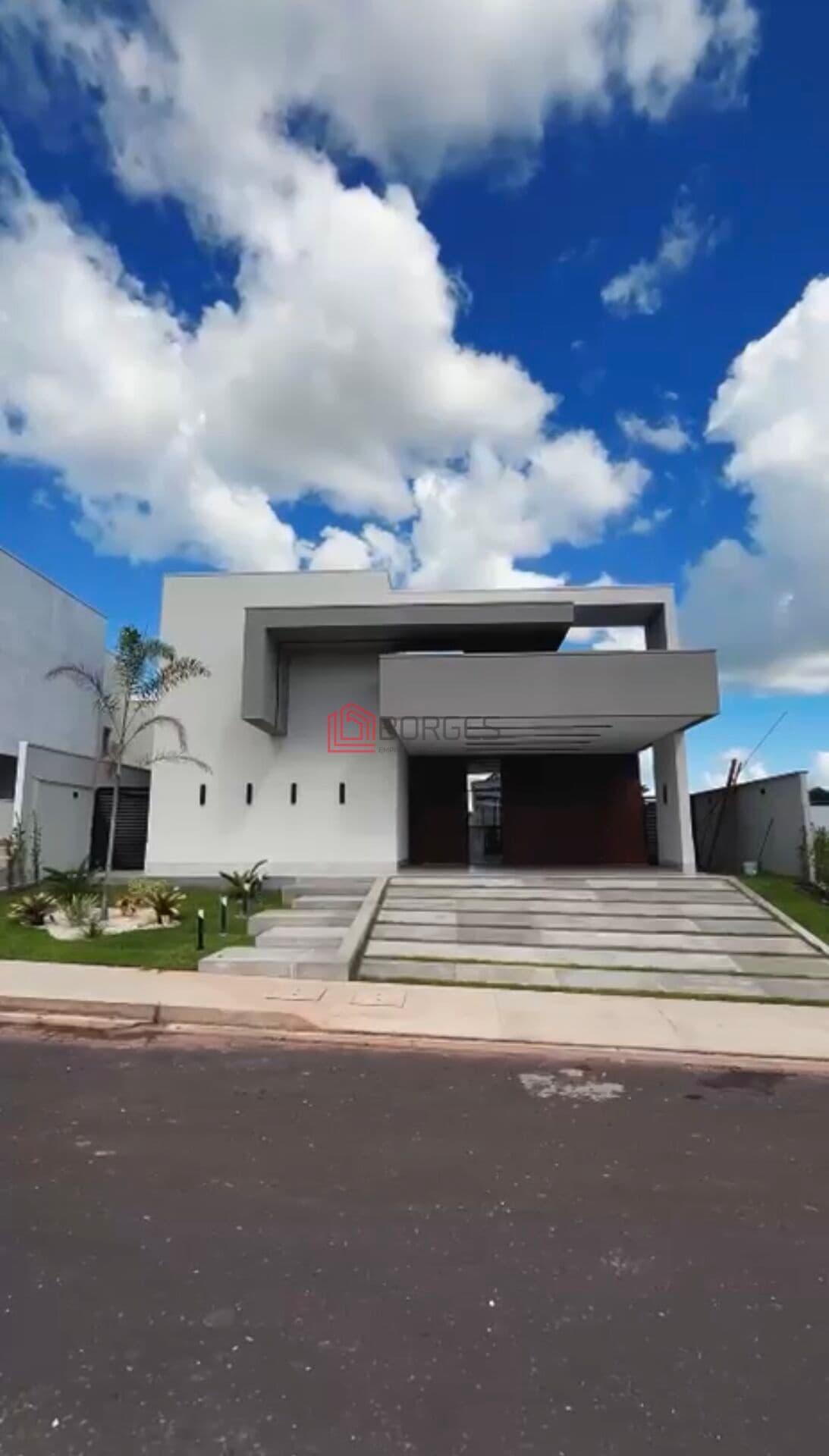 Casa Alto Padrão no New Ville