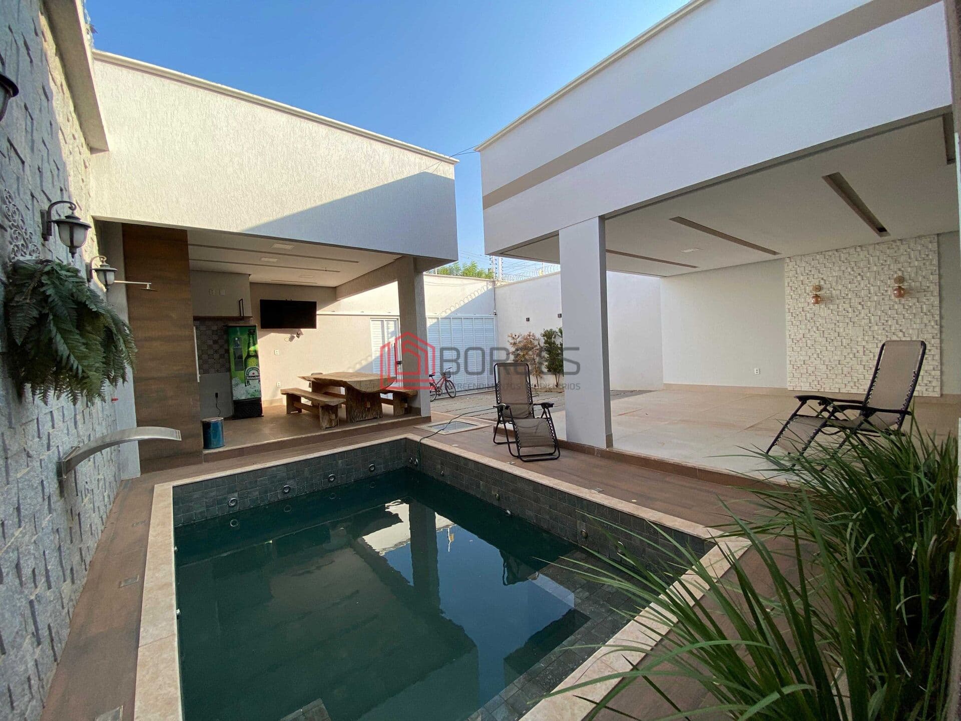 Casa mobiliada alto padrão à venda no bairro Parque Santa Lúcia - Imperatriz/MA