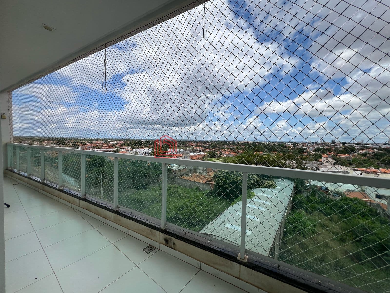 Apartamento Padrão Semi Mobiliado