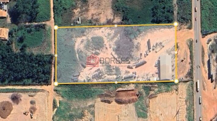 Terreno comercial à venda às margens da BR 010
