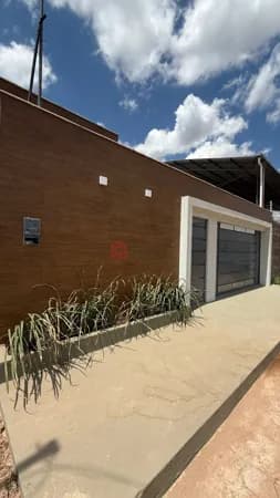 Casa Padrão no Jardim das Oliveiras