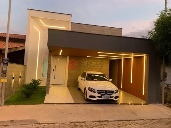 Casa à venda no bairro Santa Inês - Planejados + Energia Solar