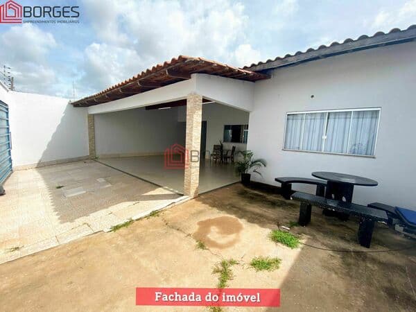 Casa com 3 quartos no jardim das oliveiras