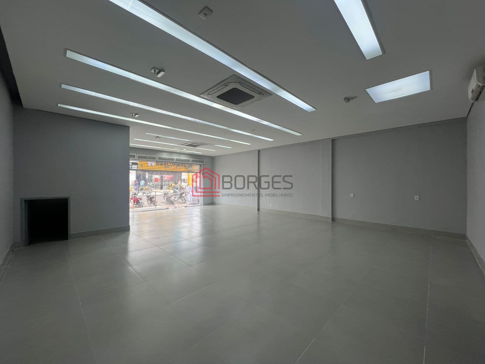 Ponto Comercial na Av. Getúlio Vargas