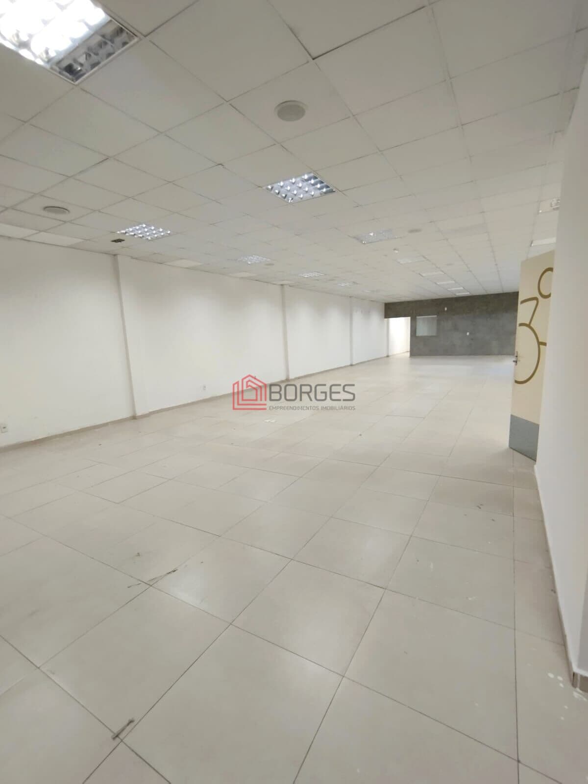 Excelente Ponto Comercial no Centro