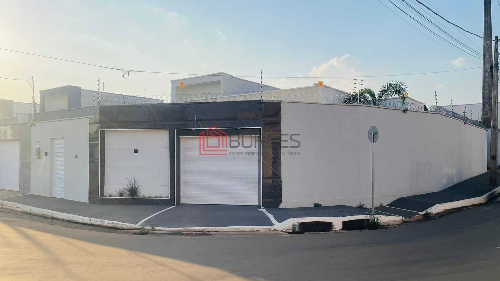Casa Alto Padrão Bairro Santa Inês.