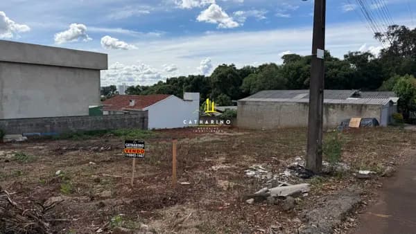 TERRENO DE ESQUINA
