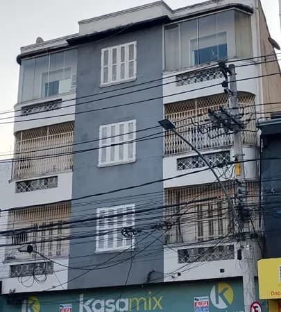 (AV. MINISTRO EDGARD ROMERO) APTO 2DORMS...