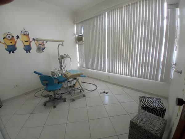 (RUA CAROLINA MACHADO) SALA COMERCIAL...
