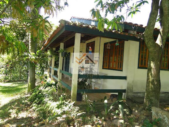 Sítio à Venda – Um Refúgio de Tranquilidade e Natureza!