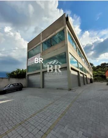 Pavilhão/Galpão Industrial em São João, Itapevi/SP ideal para comércio
