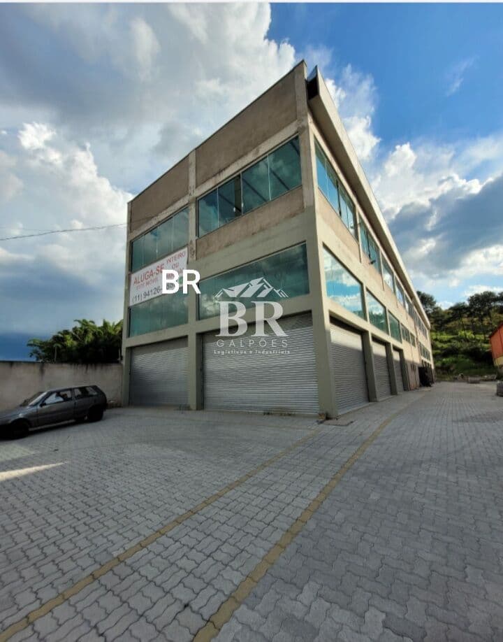 Pavilhão/Galpão Industrial em São João, Itapevi/SP ideal para comércio