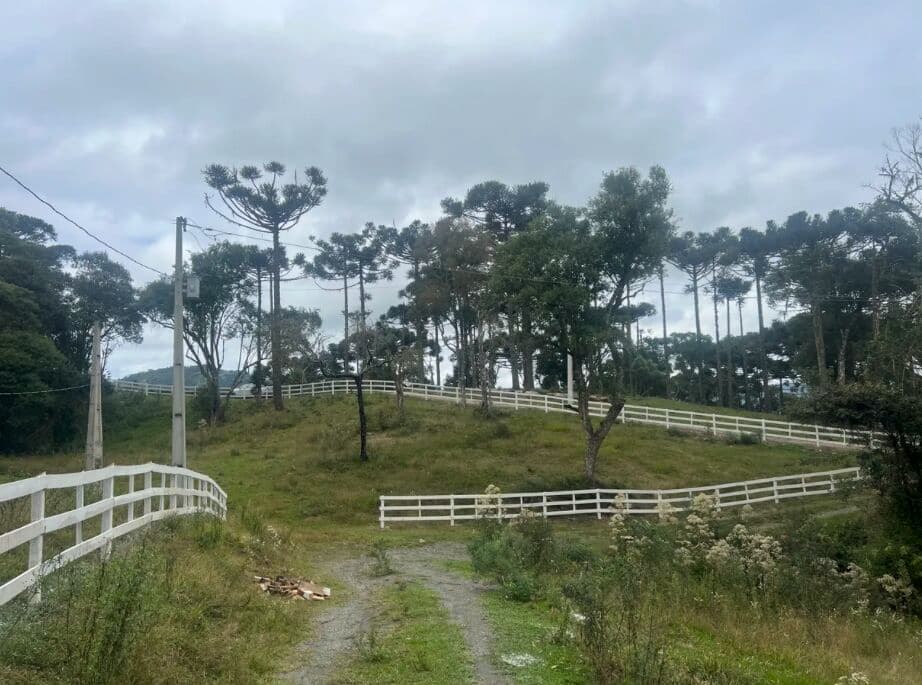 2 Hectares com vista próximo da cidade