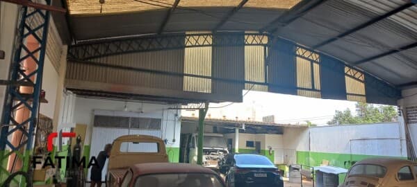 Prédio Comercial em Jardim Petrópolis, Pirassununga/SP