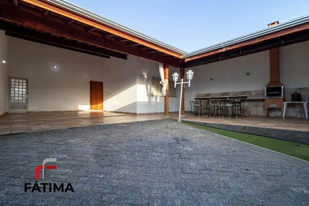 Casa em Jardim Veneza, Pirassununga/SP