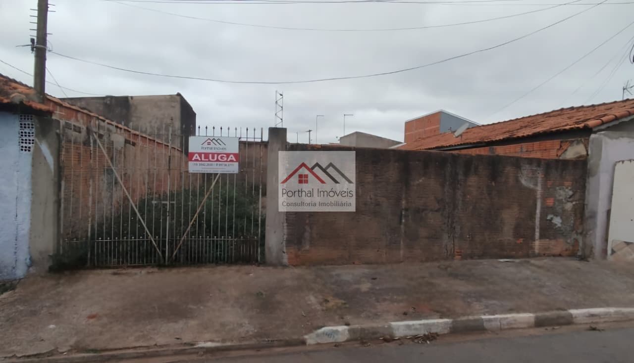 Terreno em Vila Aparecida, Capão Bonito/SP Excelente oportunidade de locação de terreno na Vila Aparecida. Com uma área total de 260m², esta é a escolha perfeita para quem busca um espaço para construir seu negócio em uma localização privilegiada.