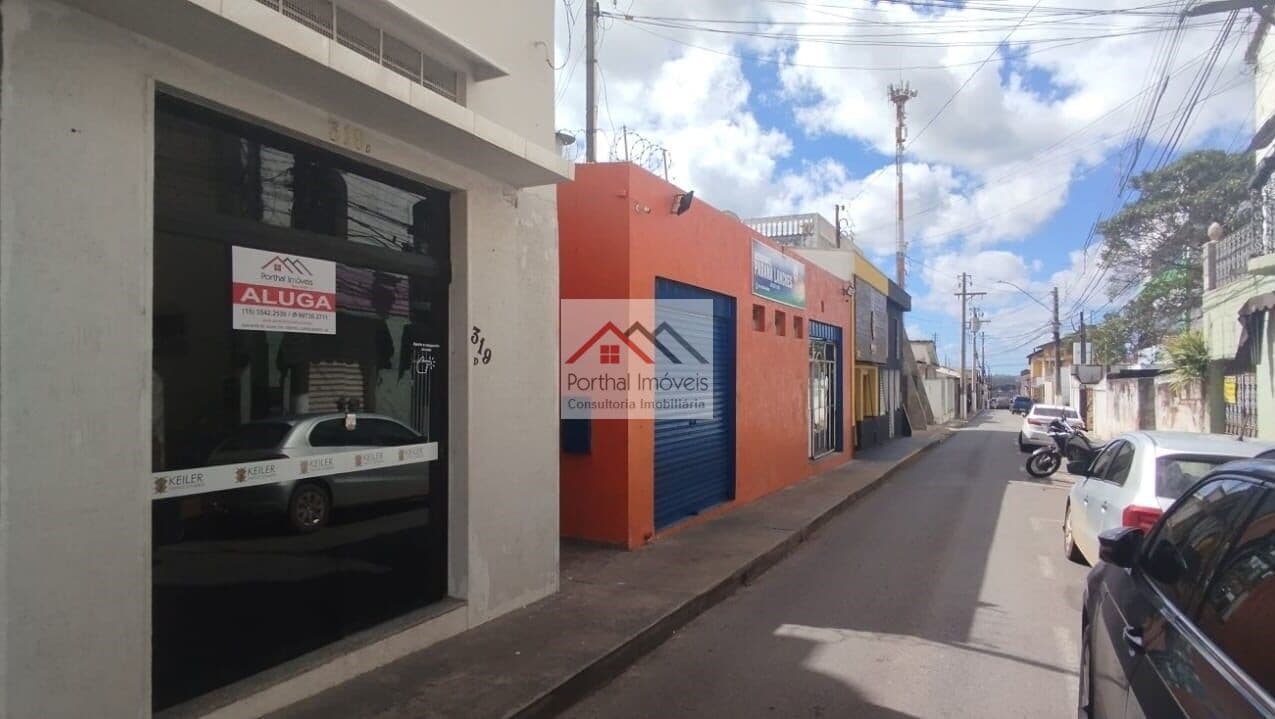 Sala Comercial em Centro, Capão Bonito/SP Excelente oportunidade de locação de sala comercial no bairro Centro em Capão Bonito-SP! Este espaço privativo de 63m² total com mezanino está localizado estrategicamente próximo a importantes comodidades, como b